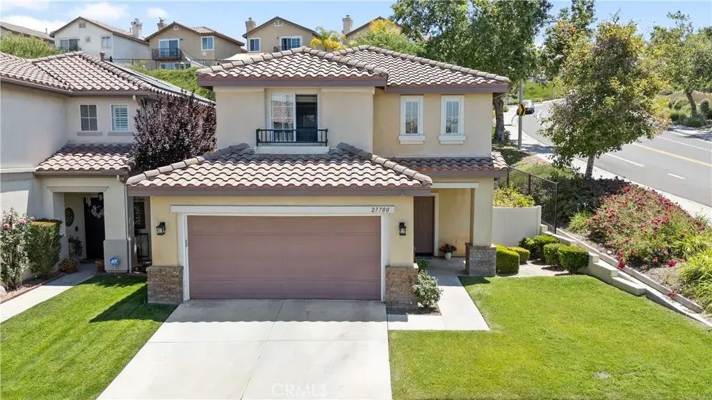 27700 Zeus, Canyon Country
