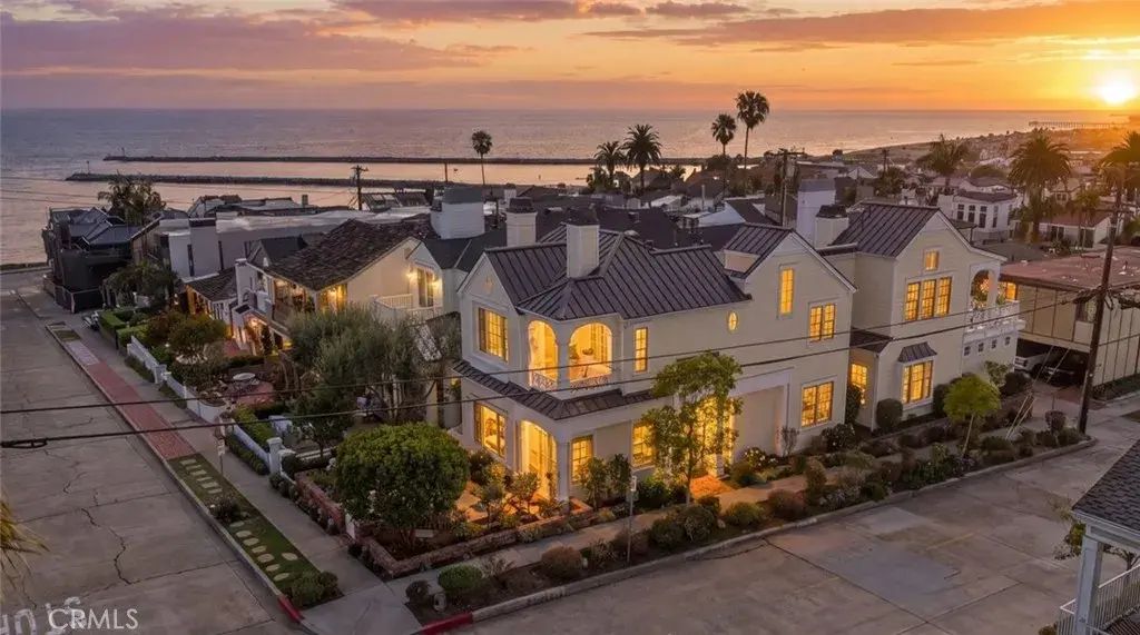 223 Marigold Avenue, Corona Del Mar
