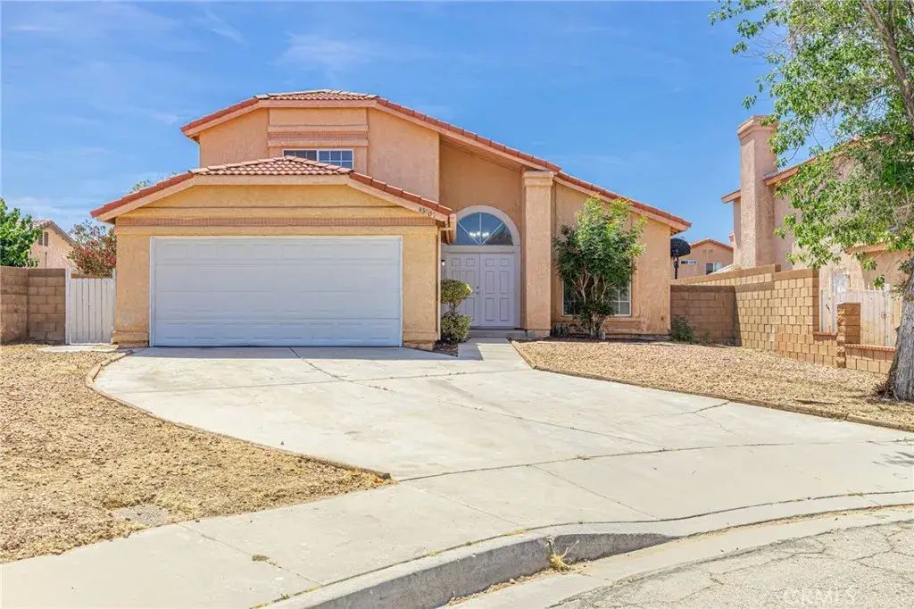 43901 Fallon, Lancaster