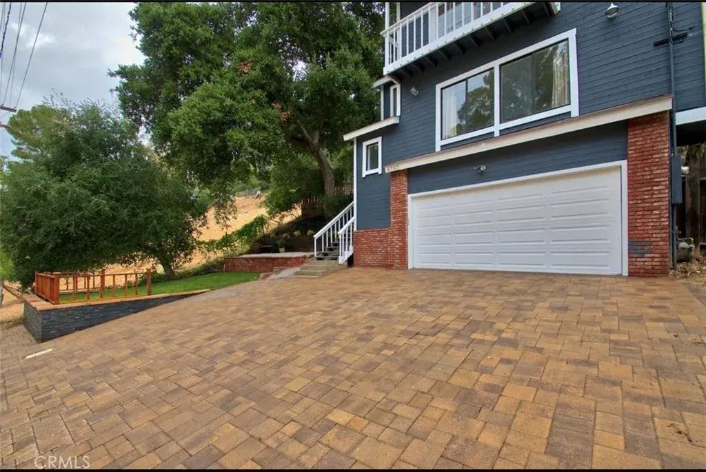 4250 Canoga, Woodland Hills
