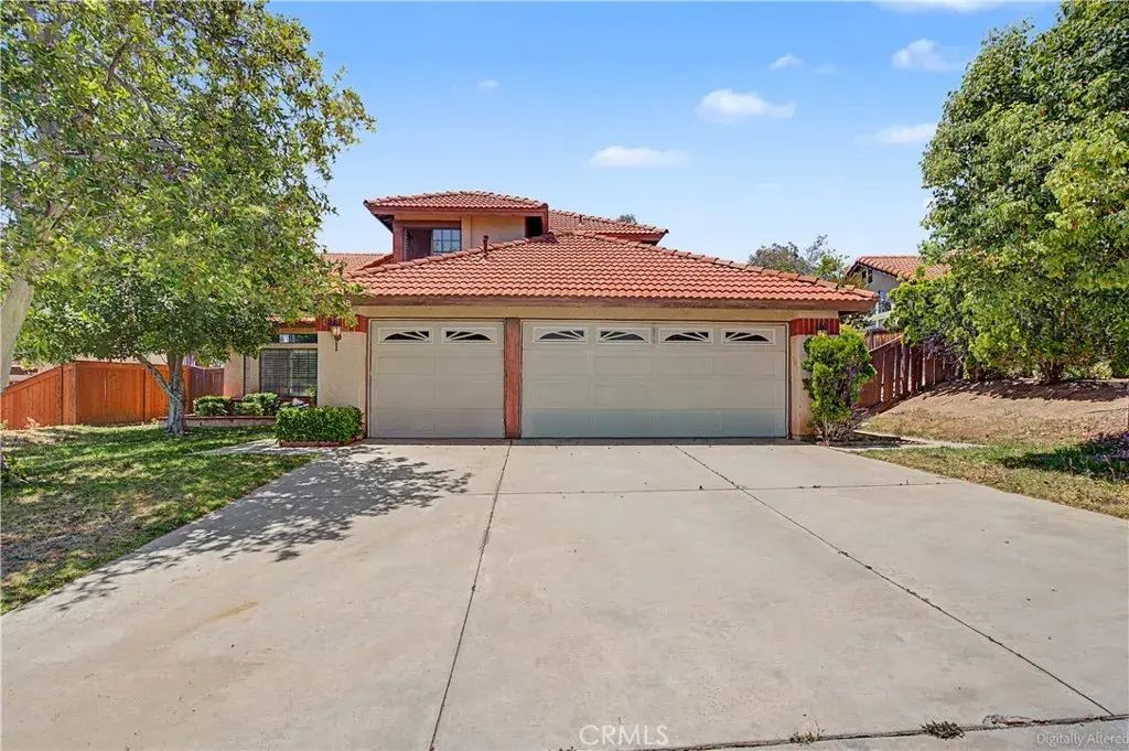 24708 Thornberry, Moreno Valley