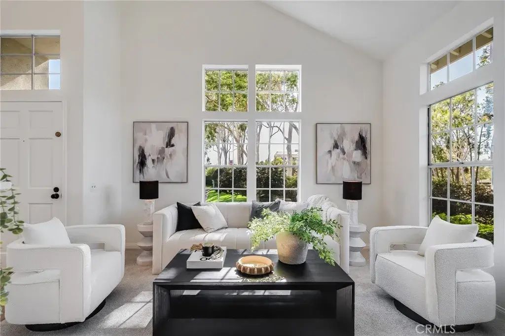 66 Georgetown, Irvine