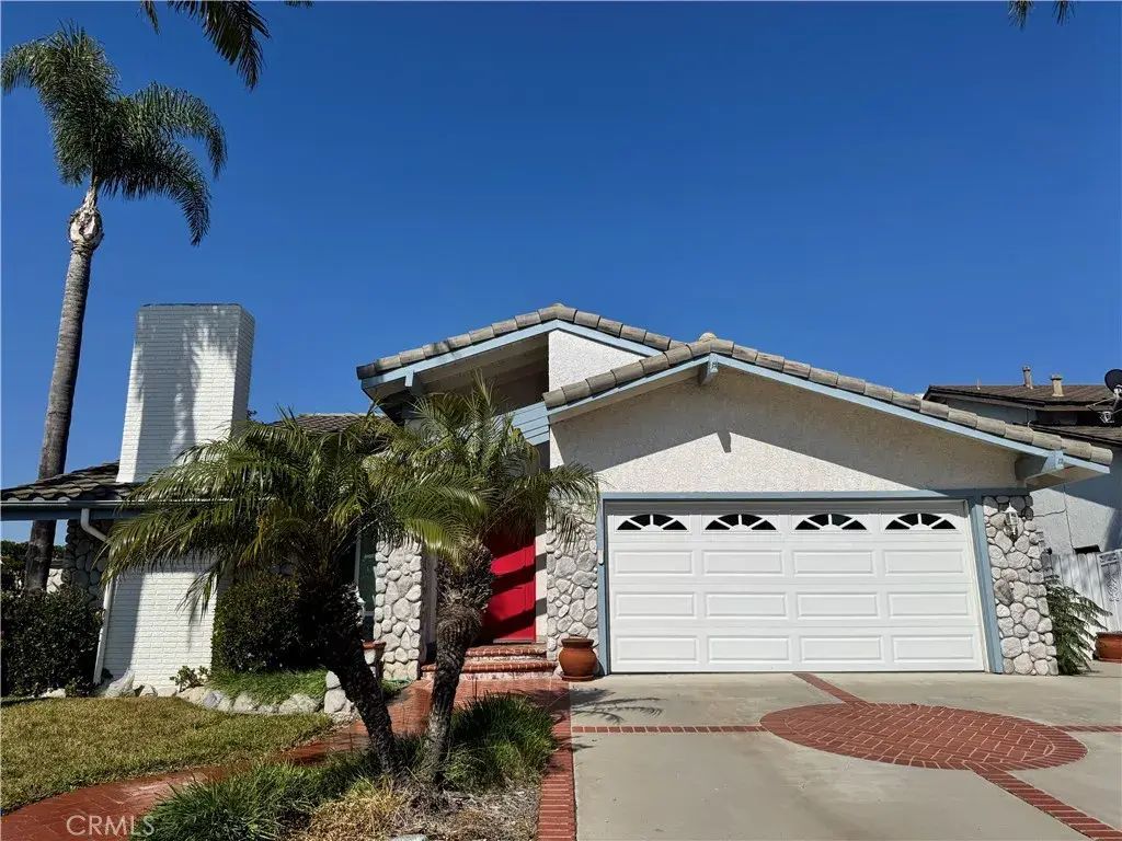 24451 Peacock St., Lake Forest