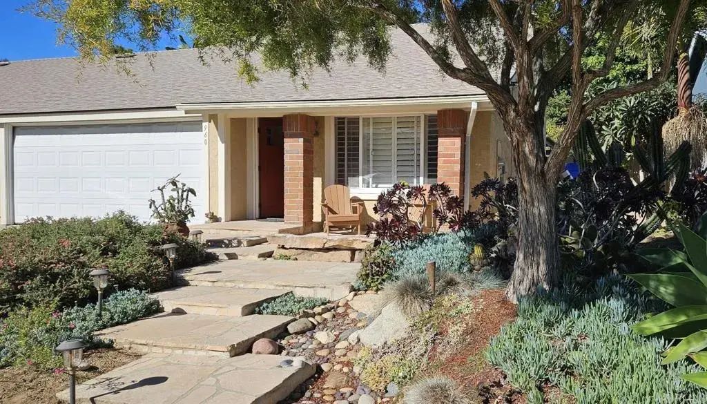 960 Woodlake Dr, Cardiff By The Sea