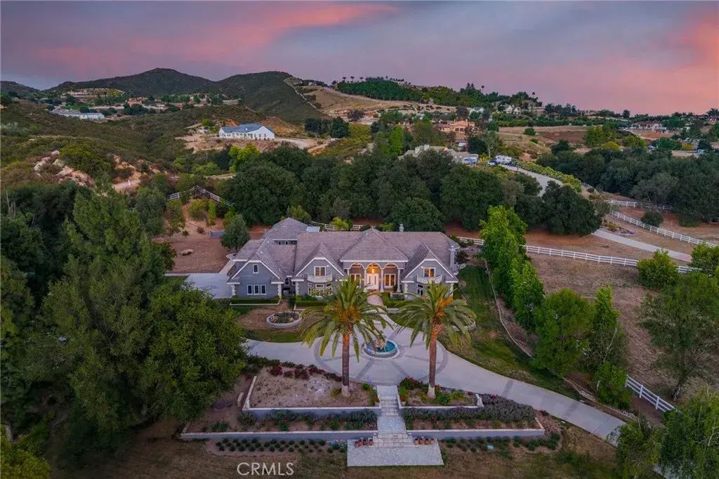 37954 Calle De Lobo, Murrieta