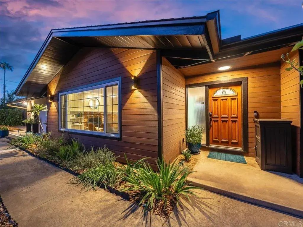 1920 Bernardo Avenue, Escondido