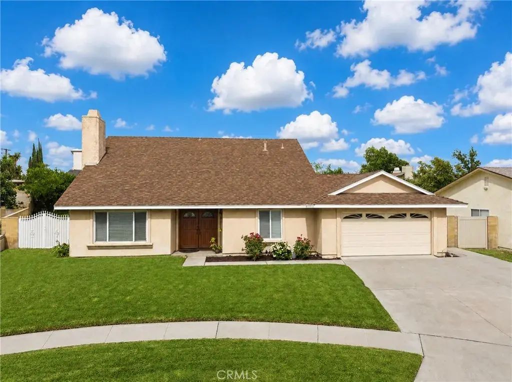 9925 Pinyon Court, Fontana