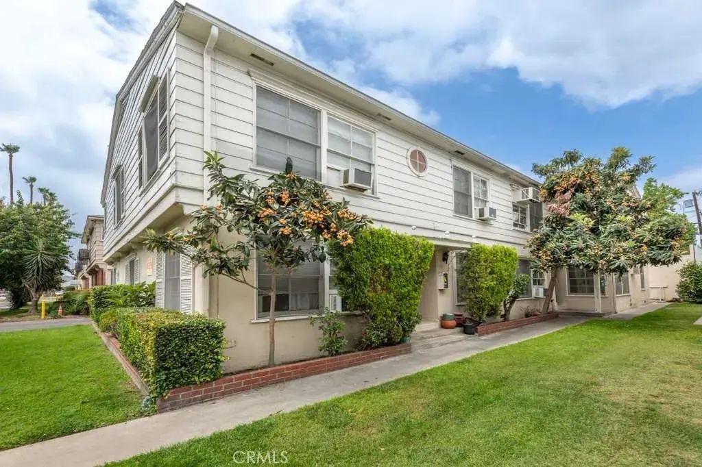 5319 Whitsett Avenue 3, Valley Village