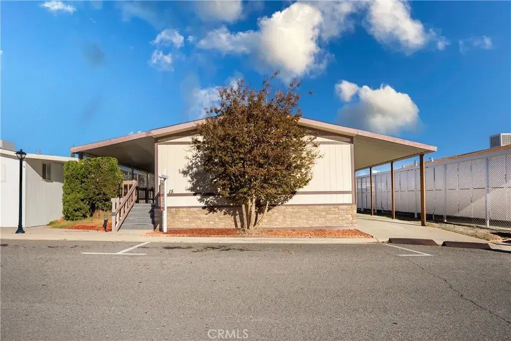 40701 Rancho Vista 15, Palmdale