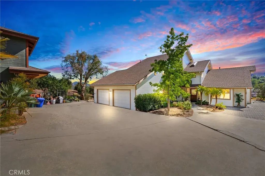 1832 Camino Rainbow, Fallbrook