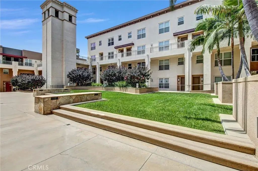 88 E Bay State 3a, Alhambra
