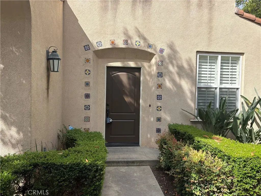18 League, Irvine