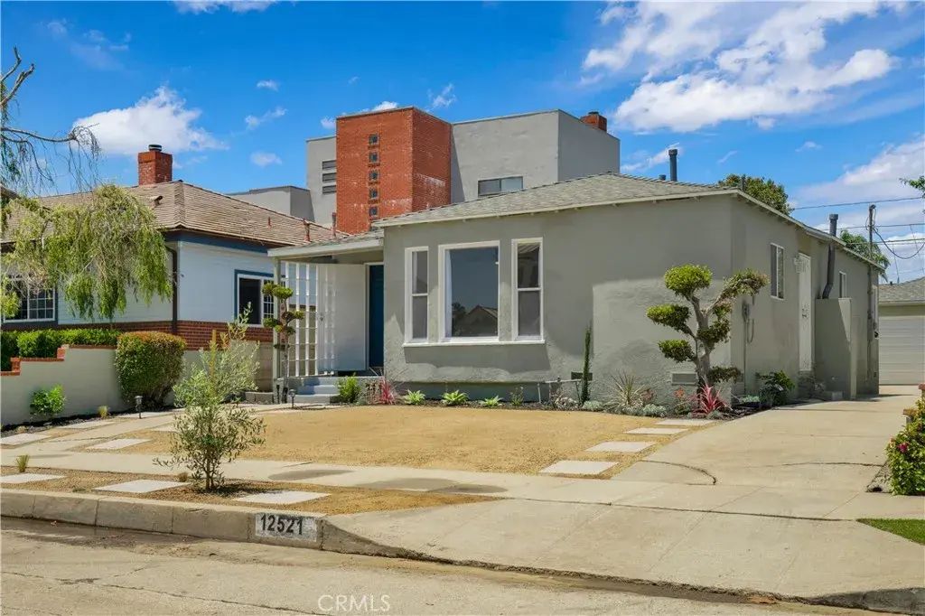 12521 Walsh, Los Angeles