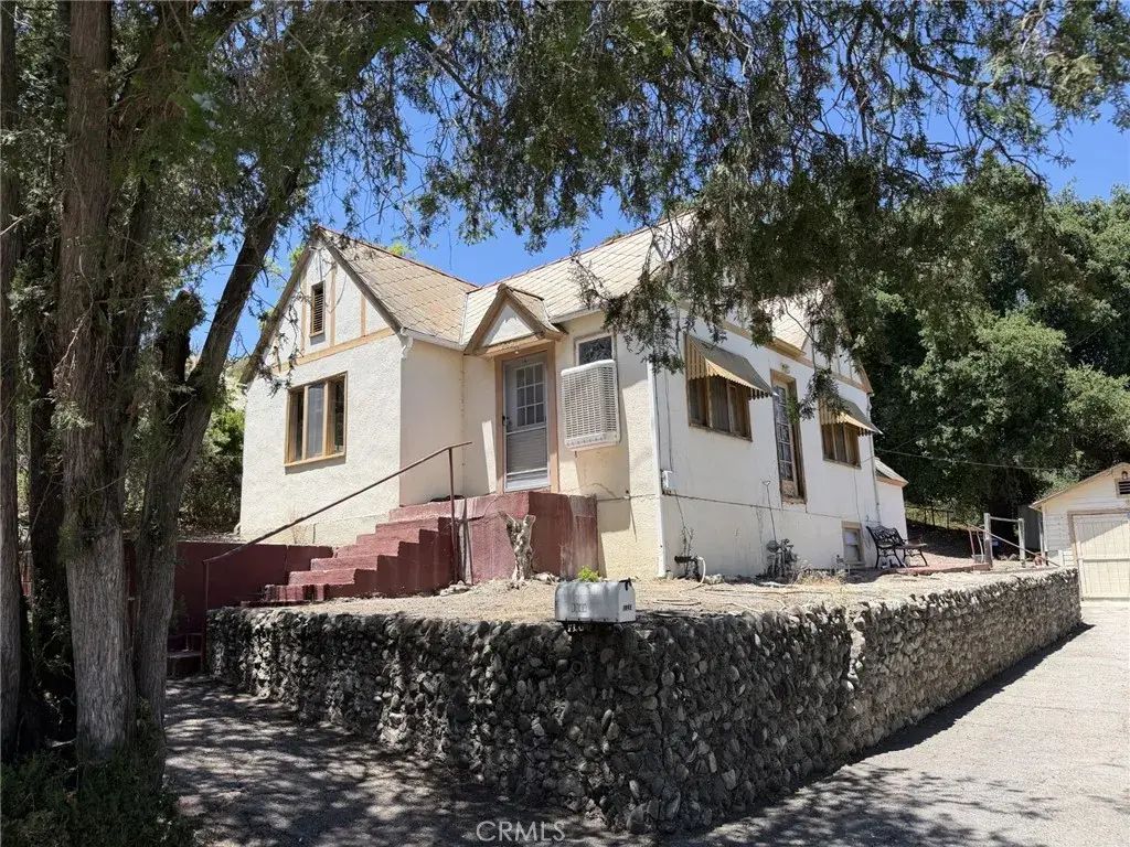 1849 Locust, Paso Robles