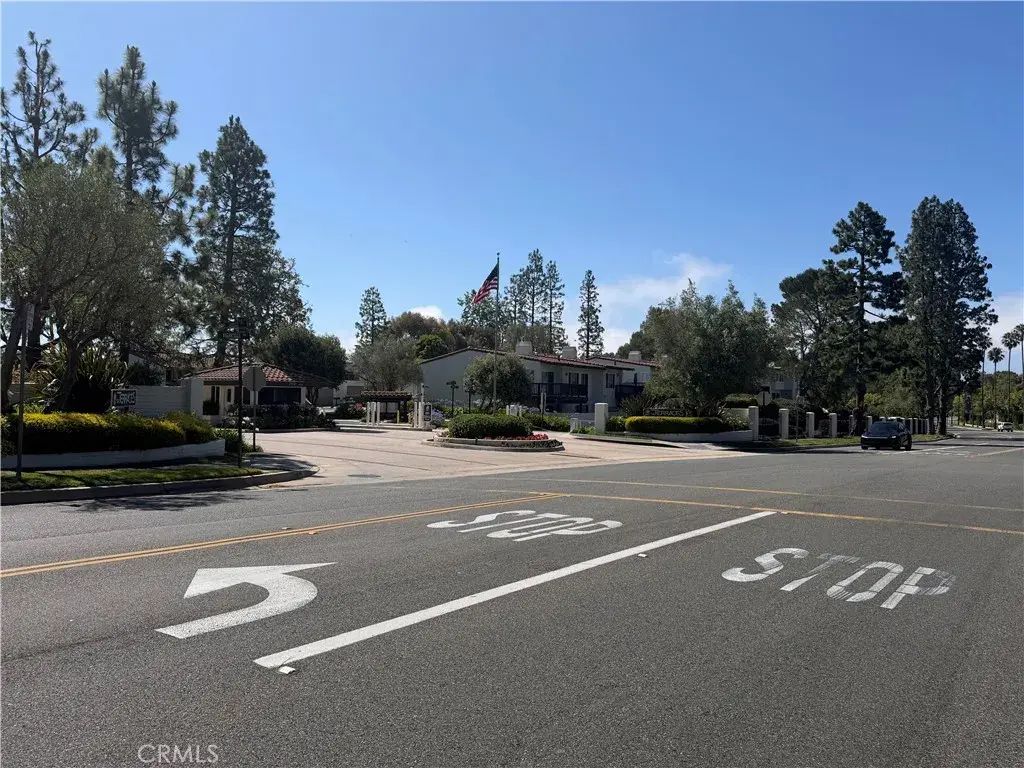 18 Aspen Way, Rolling Hills Estates