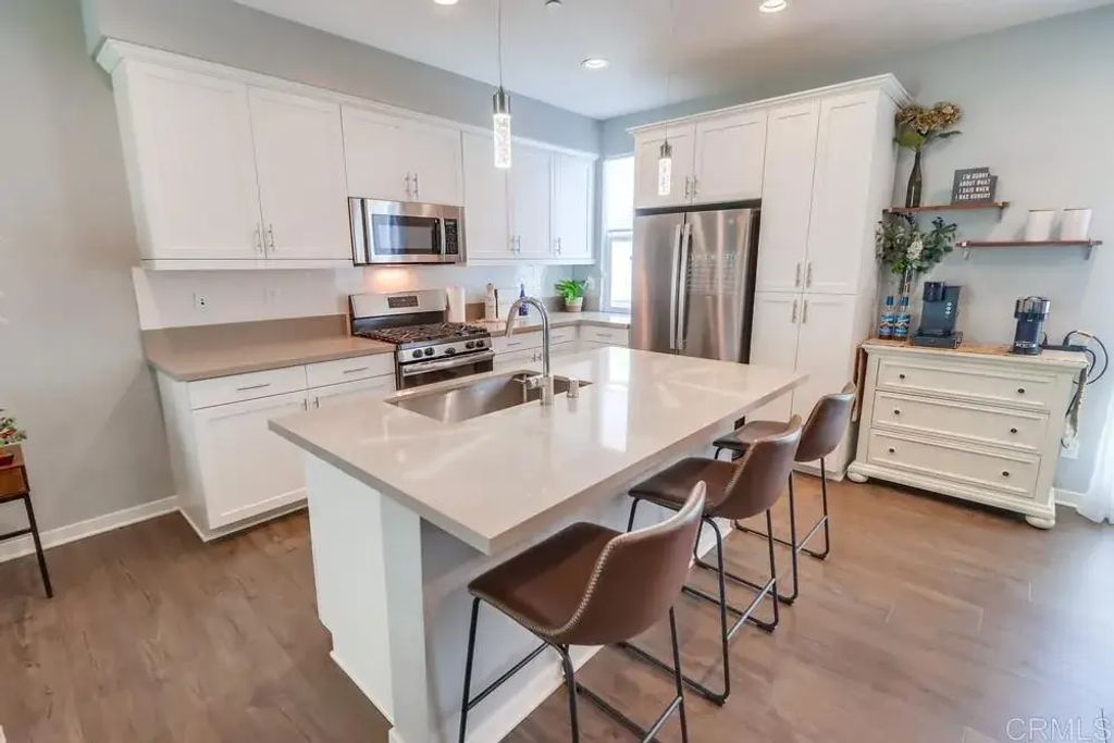 2140 Stellar Way 4, Chula Vista