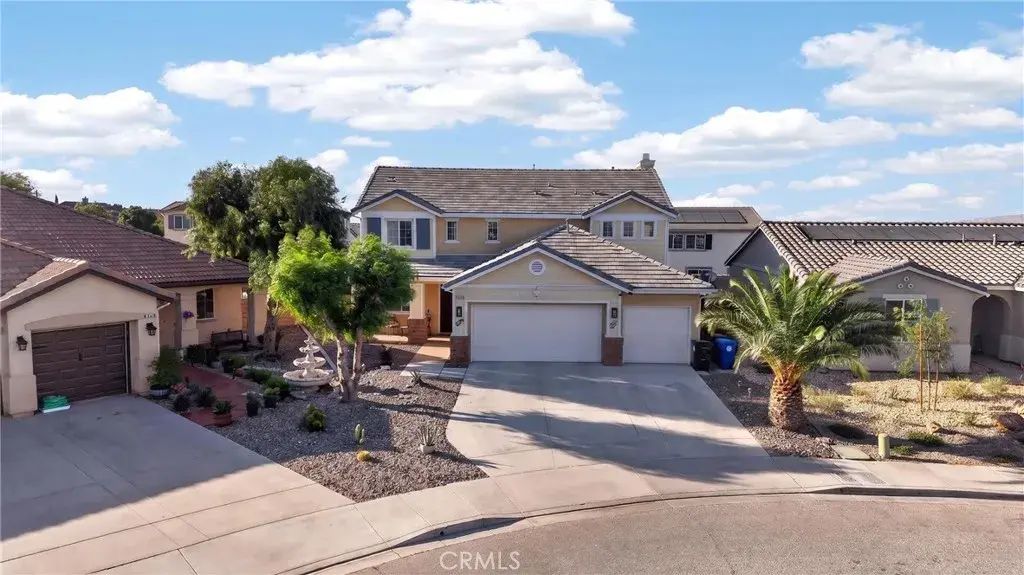 12526 Racimo Court, Victorville