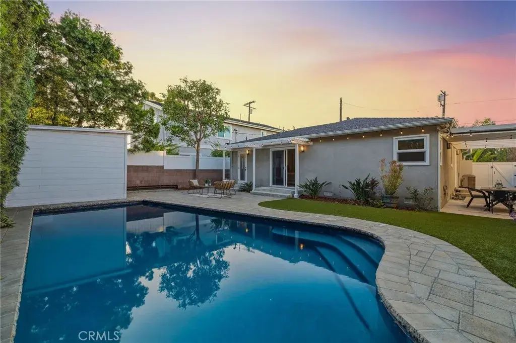 2002 Curtis Avenue, Redondo Beach