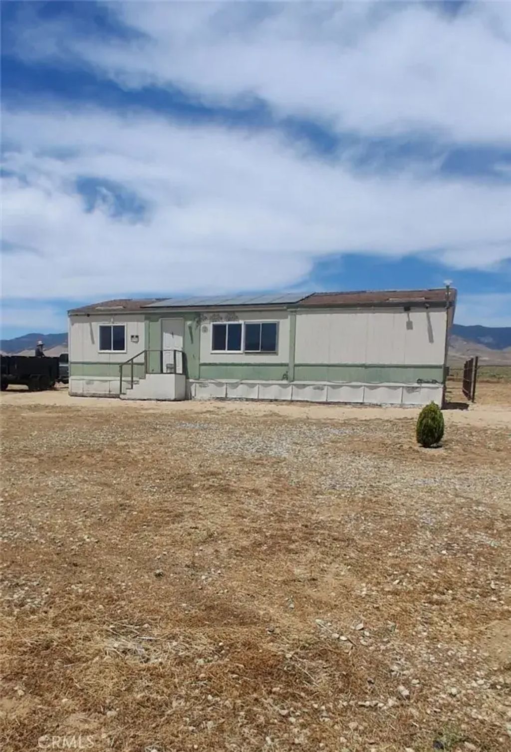 27543 Kingbird, Rosamond