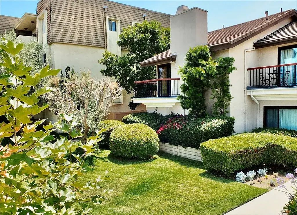 4015 N Virginia Road #6, Long Beach