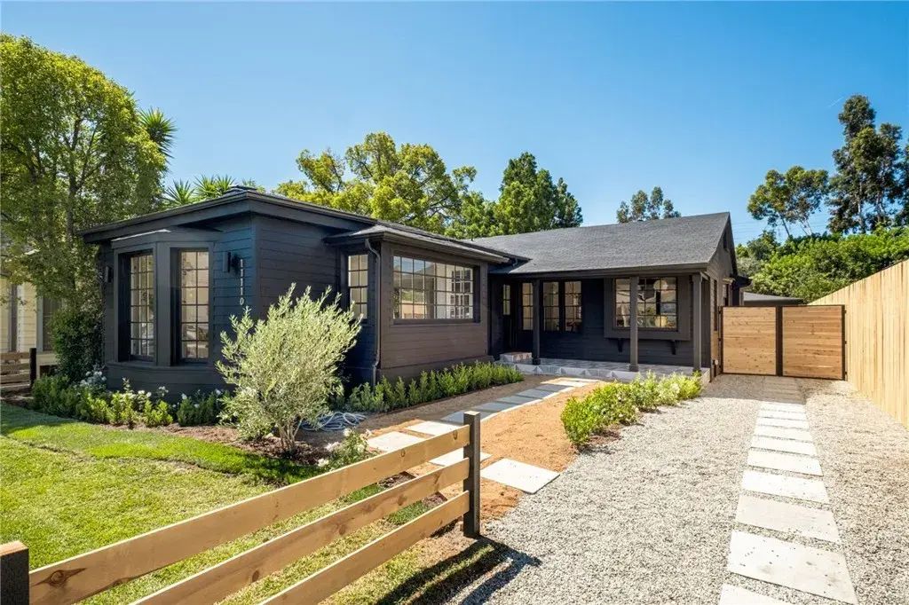 11110 Landale Street, Toluca Lake