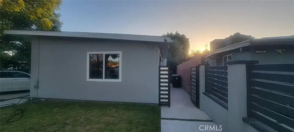 7735 Rhea Avenue, Reseda