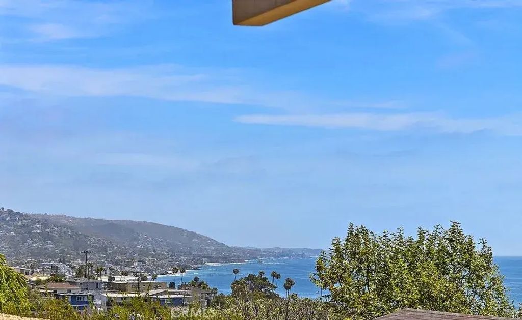290 La Brea Street, Laguna Beach