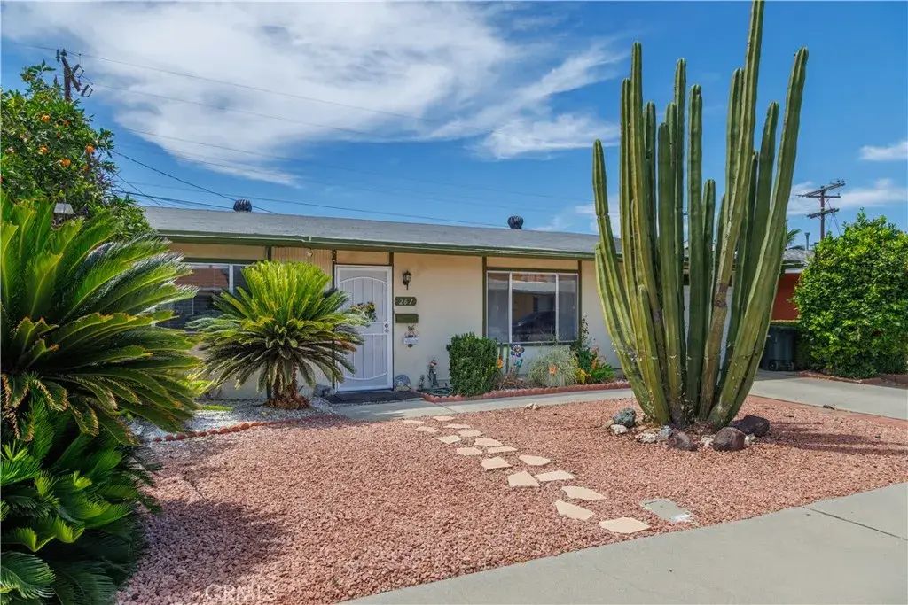 261 Mary, Hemet