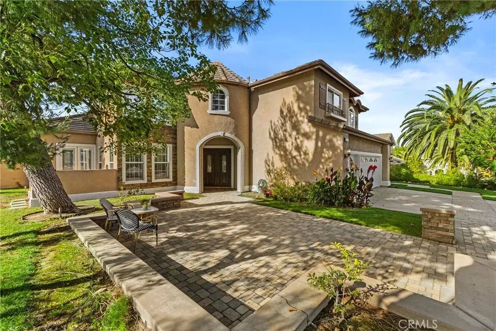605 Jocelyn Shelby Way, Corona