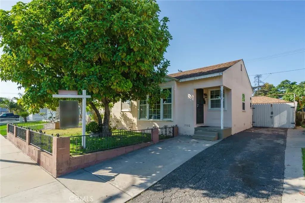 10521 Ben Avon Street, Whittier