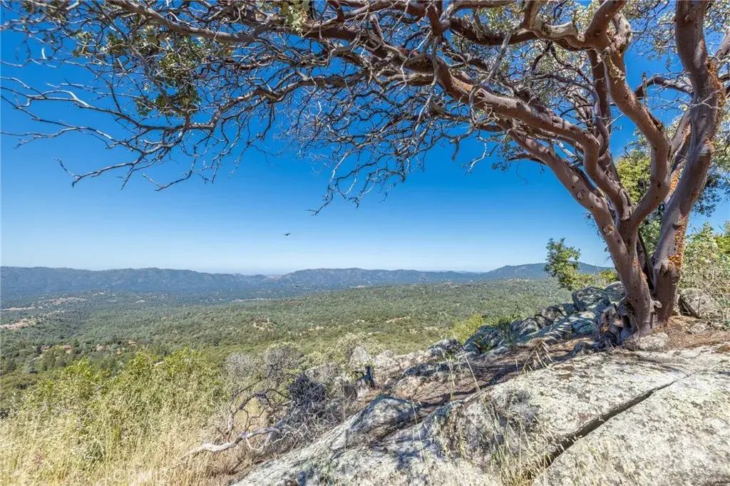149 Old Yosemite, Oakhurst
