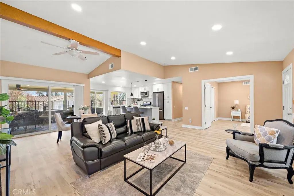 28122 Via Congora, Mission Viejo