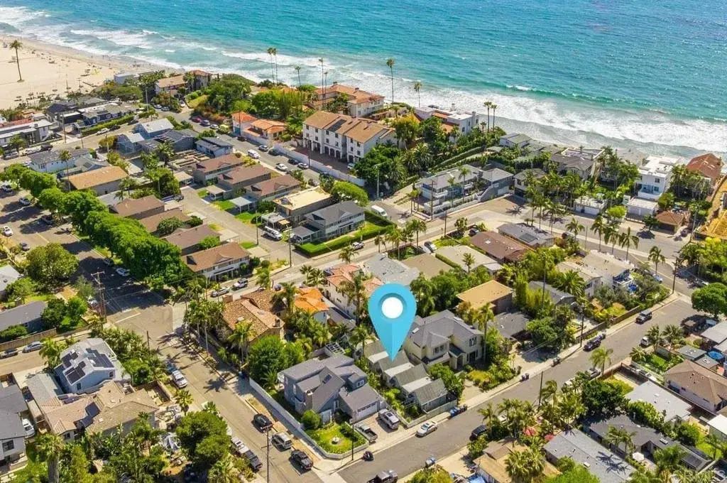 215 Lolita Street, Encinitas