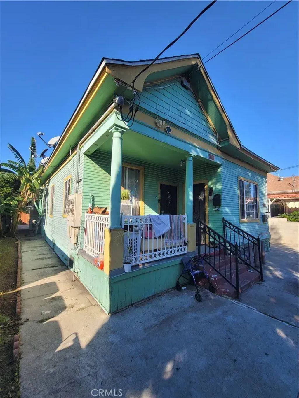 1757 S New England, Los Angeles
