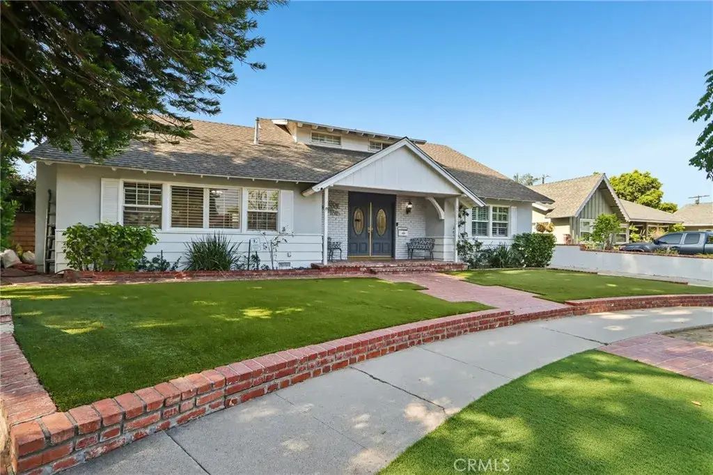 16332 Bermuda Street, Granada Hills