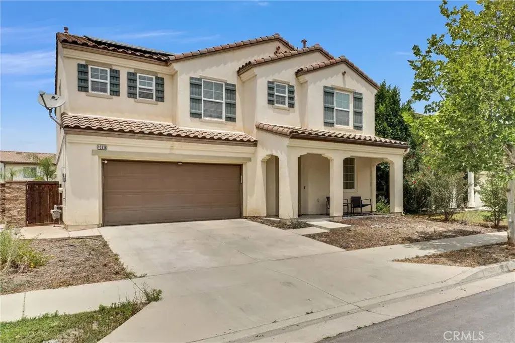 10916 Marygold, Corona