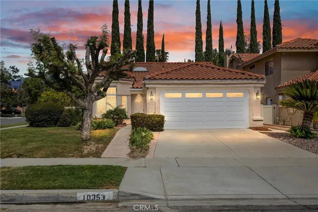 10353 Rock, Mentone