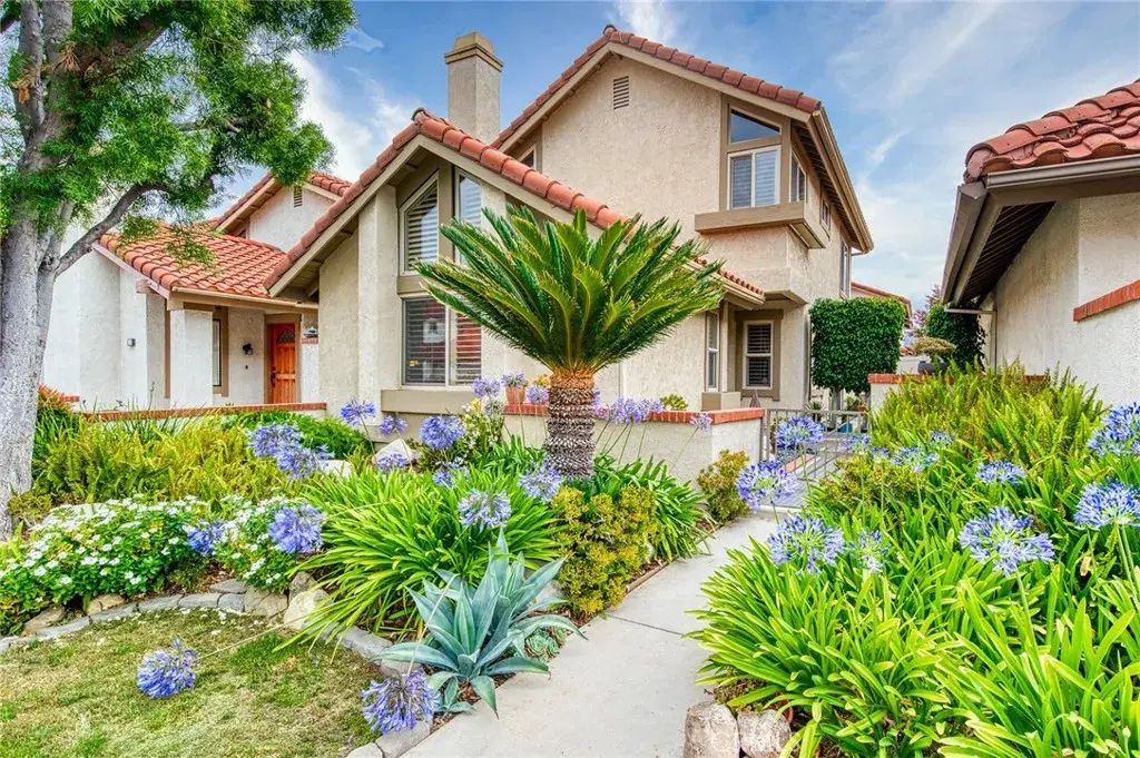 55 Fabriano, Irvine