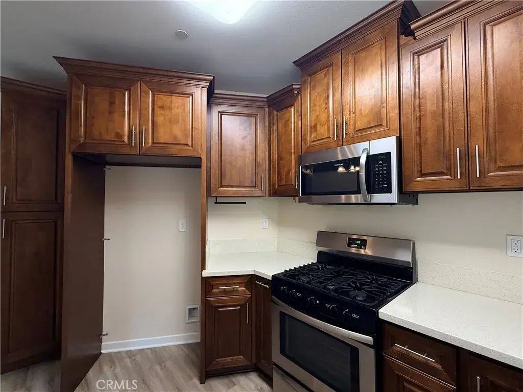 242 S Redwood C, Brea