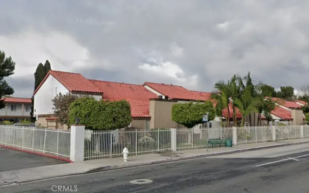 2521 Sunflower R1, Santa Ana