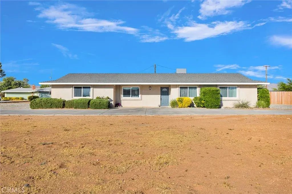 21330 Ramona, Apple Valley