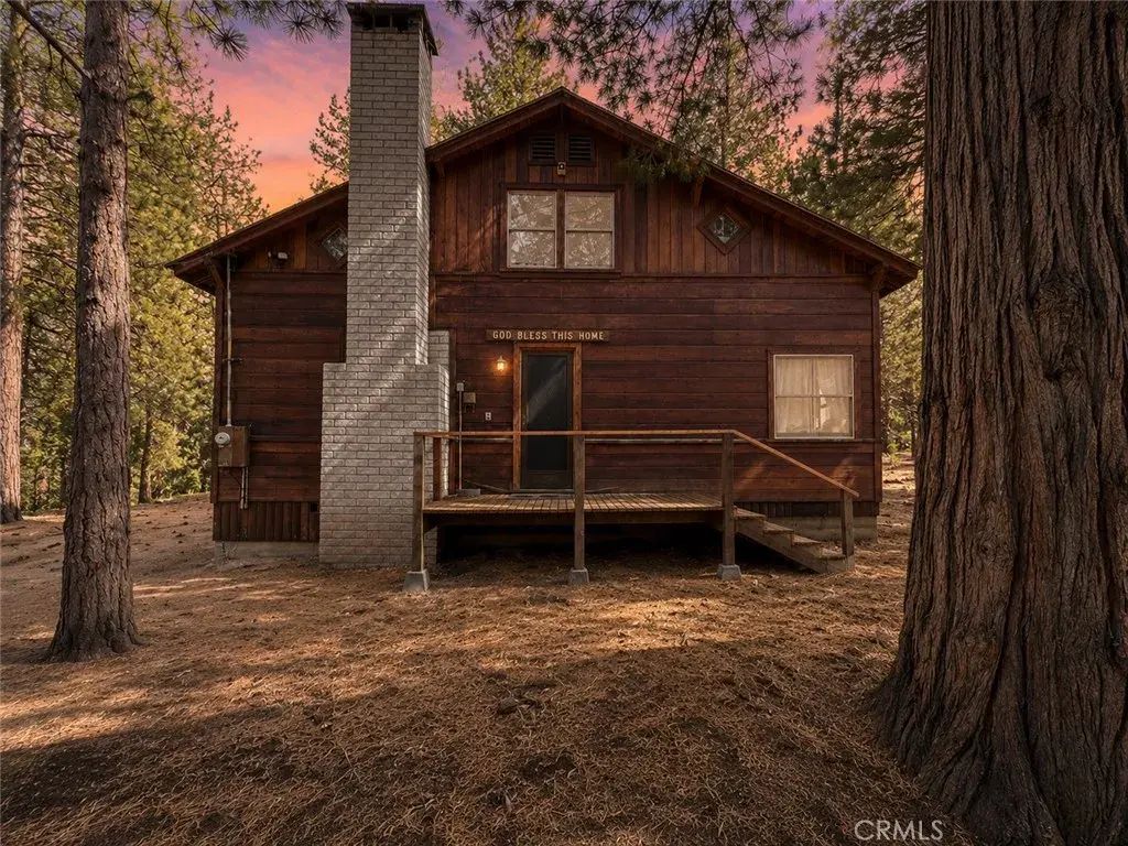 25400 Marion Ridge Dr, Idyllwild