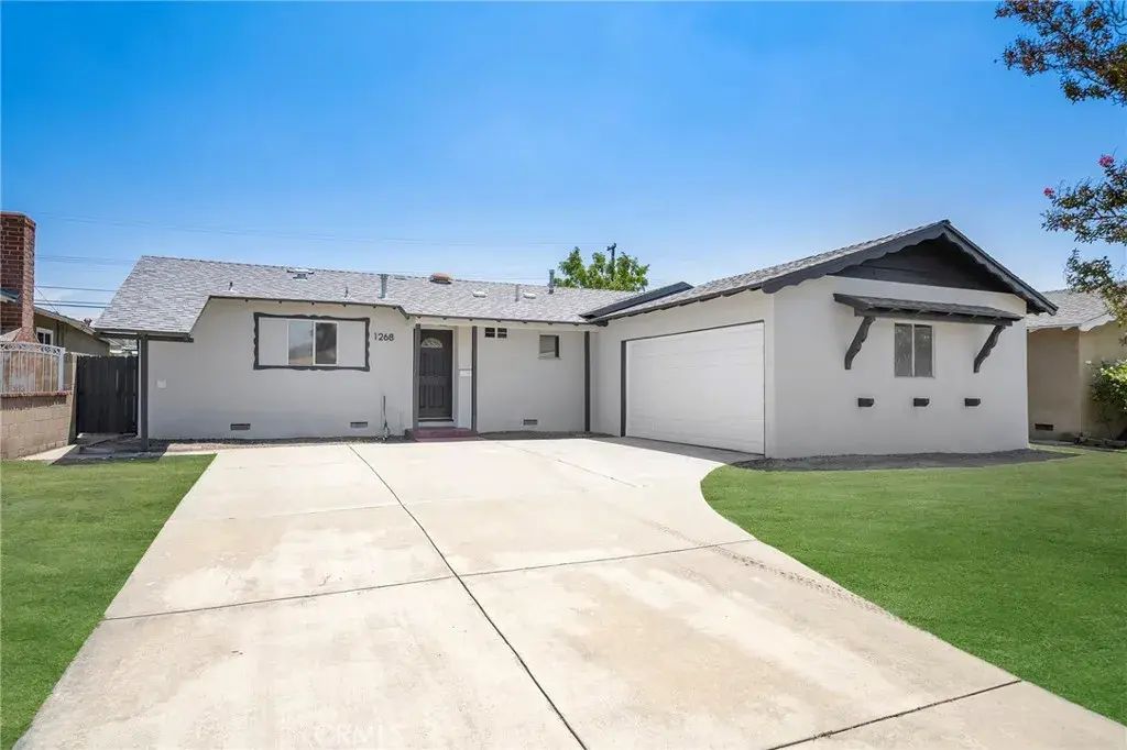 1268 S Westridge, Glendora