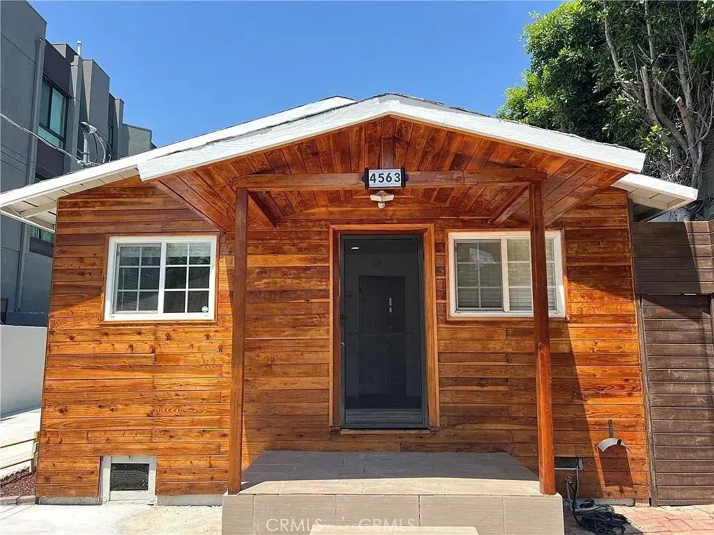 4563-4565 Lexington, Los Angeles