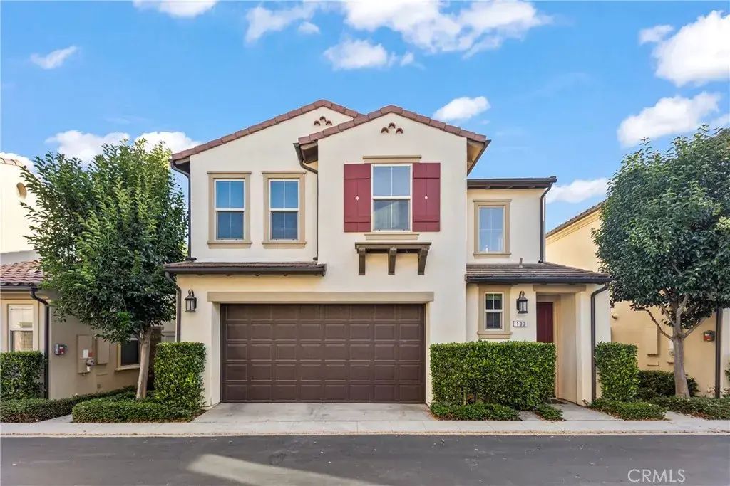 103 Bright Poppy, Irvine