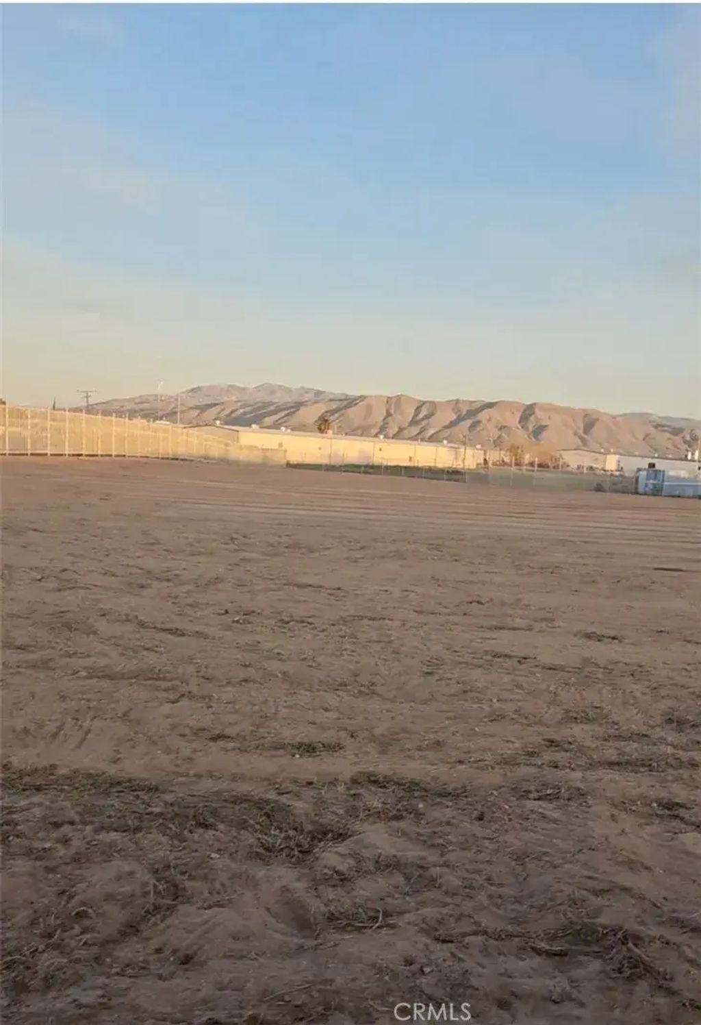 11115 Santa Fe East, Hesperia