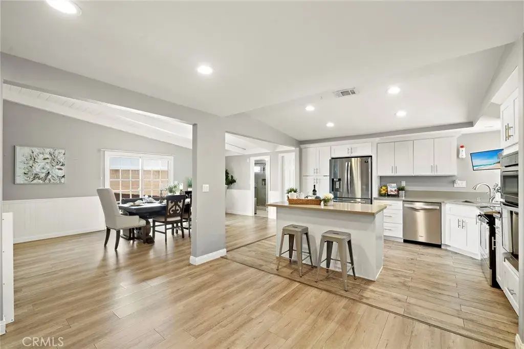 9206 La Colonia Avenue, Fountain Valley