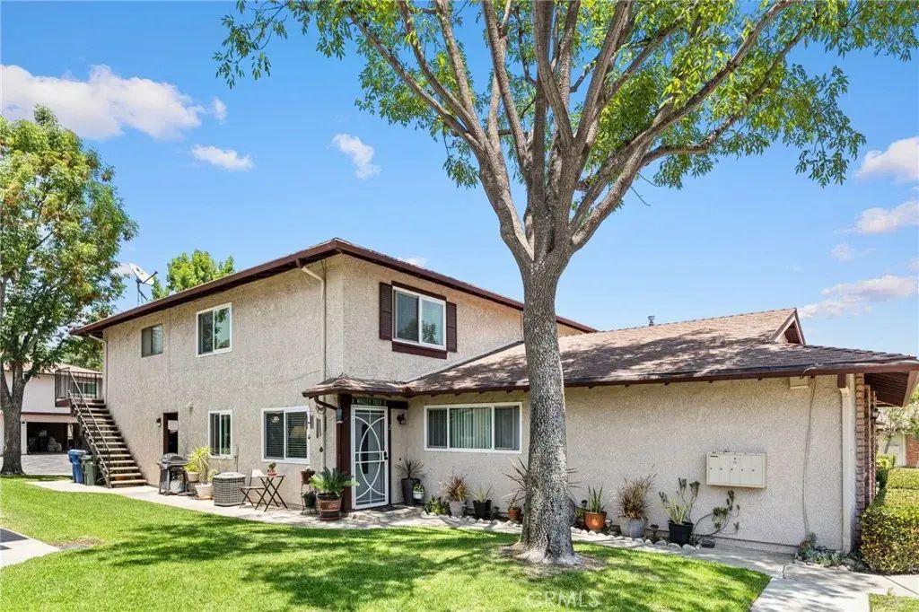 1145 W Sierra Madre Avenue West 2, Azusa