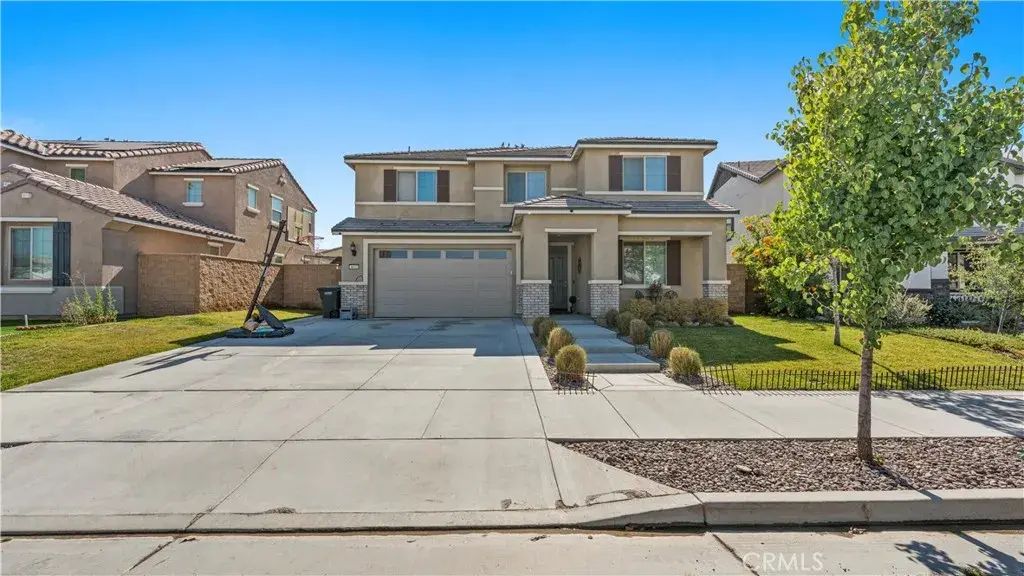4633 Eagle, Perris