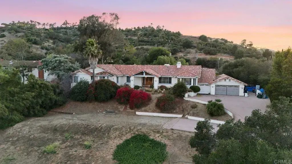 2205 Johnston Rd, Escondido